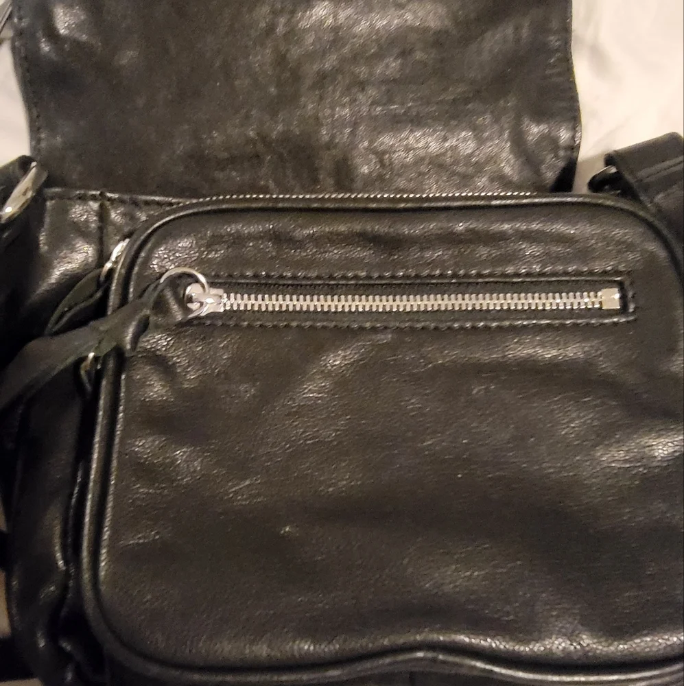 Alexander McQueen crossbody bag - Picture 5 of 7
